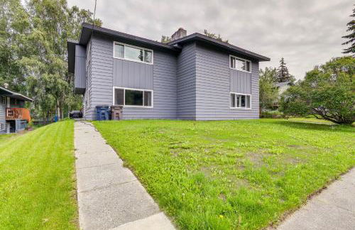 Anchorage Home about 7 Mi to Chugach State Park! - Photo 3