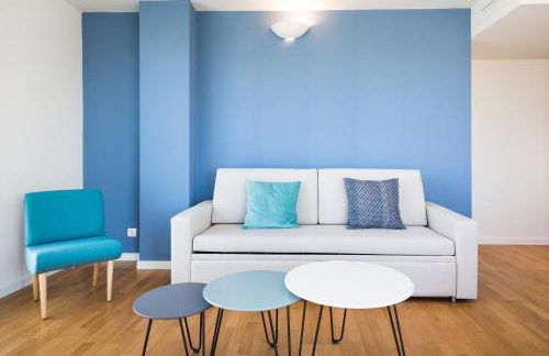 Port Forum Apartments by Olala Homes - Photo 95