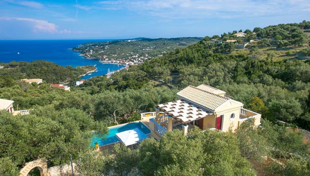 Kalliope Villa - Classic Modern With a Splash of Glam - Foto 3, Habitación