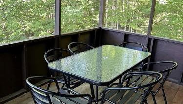 Four Bedroom Lakefront Cabin Rental near Hanover, New Hampshire - Foto 3