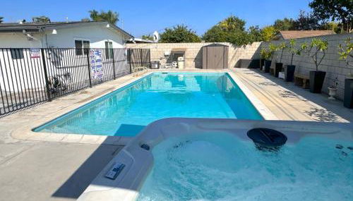 Disneyland Retreat-Pool Spa Game - Foto 2