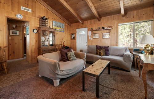 Owl Cabin - Sierra style cabin located on a quiet road in Fawnskin and backs up to National Forest! - Foto 19