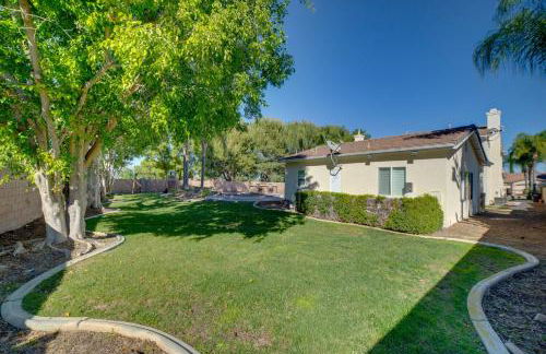 Resort-Style Oasis Expansive Riverside Mansion - Foto 39