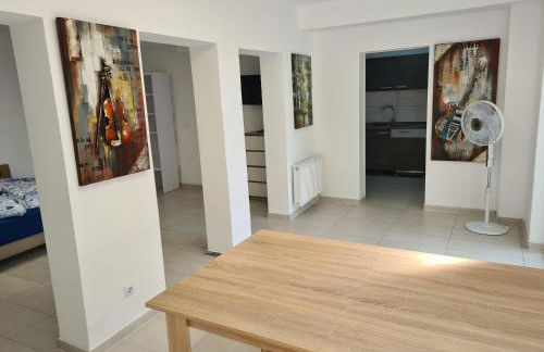 Fafa Home with Pool - Foto 38