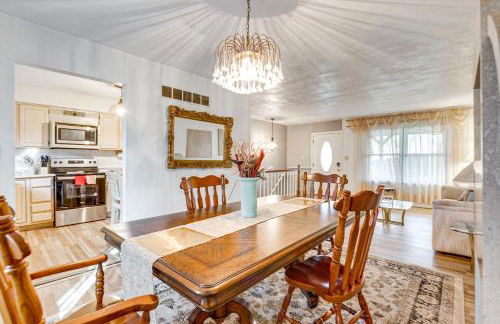 12 Mi to Dtwn St Louis Family Home with Fireplaces! - Foto 5