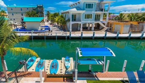 Casa Playa- Luxury Pool Home, 36' Dock - Foto 3