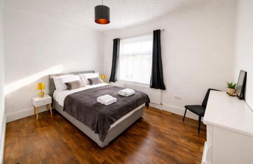Evo Green Gravesend 2 bed Apartment, 2 mins Station, Town Centre - Foto 17