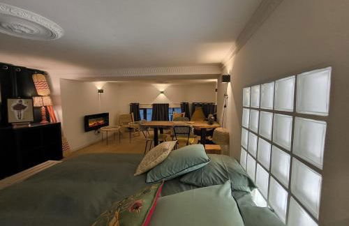 Un duplex pas comme les autres - Foto 2