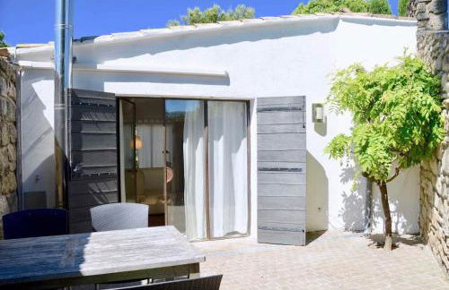 maison bertuli Oliviers Aircon, heated saltwater Pool, 2 Bedrooms - Foto 17