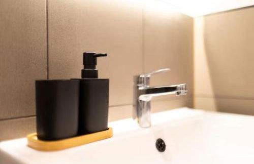 Jomi Stays Berlin - Kudamm - Foto 43