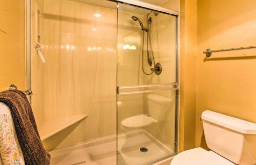 Hike and Relax Poolside! Long-Term Stay in Phoenix - Foto 15