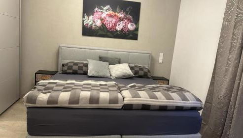 Einzimmerwohnung mit Küche und großem Bad - Foto 2