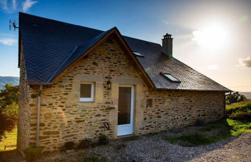 Appartement charmant à Saint-Côme-d'Olt - 80 m² avec balconc - Photo 1