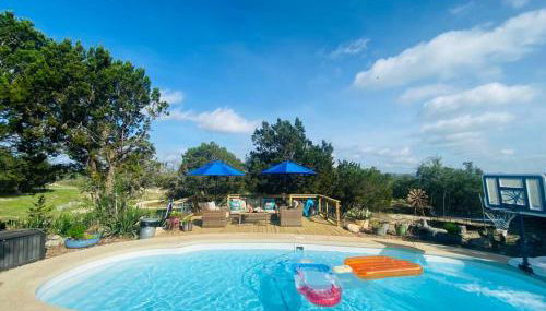 Cottage with Hot Tub and Pool Bandera, TX. - Foto 1