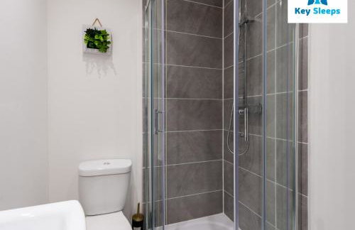 NEW Four Bedroom House By Keysleeps Short Lets Workington Contractor Leisure Beach Location Lake District - Foto 28