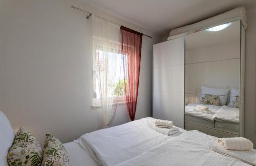 Bayview Villa by Pag tours - Photo 15