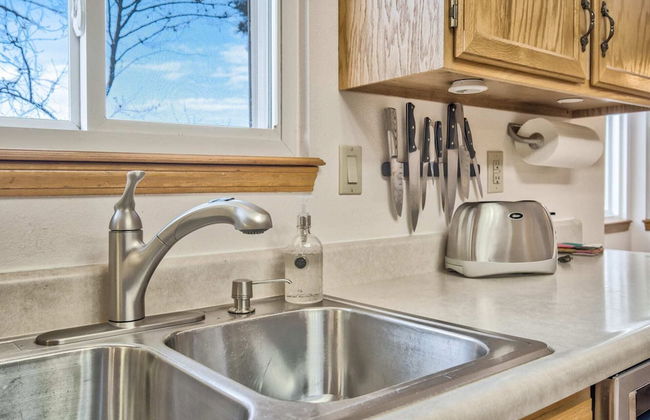 4BR Spacious & Comfortable Mid-term & Corporate Rental - Photo 16