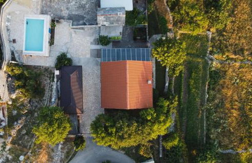 2 Bedroom Beautiful Home In Popovici - Photo 11