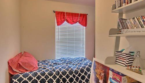 Charlevoix Creekside Condo - Foto 3