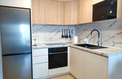 Casa Matteo-Modern Apartment with Pool - Foto 4