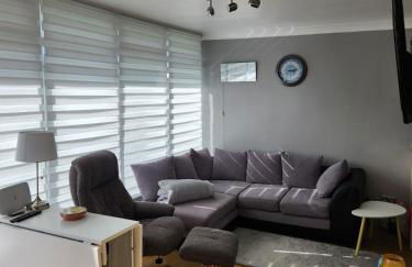 Charming 2-Bed Chalet - Foto 4