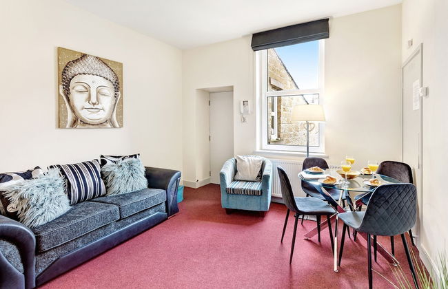 Granville Apartments - Photo 16