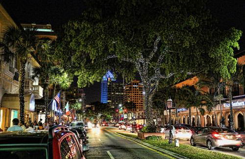 Waterfront Oasis Escape with 7 Seats Hot Tub! - Foto 60