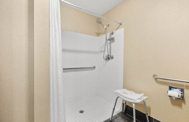 Medallion Inn & Suites - Foto 40