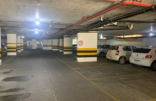 Excelente Flat no Circuito do Carnaval 216P - Foto 30