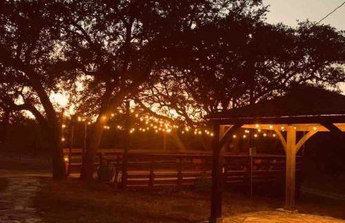 DH RIVER LODGE! Gather your herd here! - Foto 7