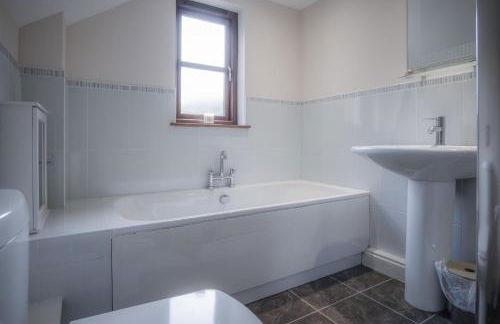 Llais Afon - 3 Bedroom Holiday Home - Fishguard - Foto 86