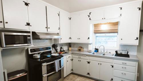 Amazing Escape King Bed BSU Parking Fire Pit - Foto 5