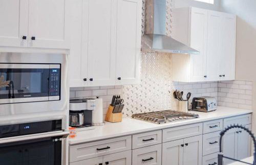 Helotes Serenity-Luxury 3bed/2.5 bath 2300 sq foot - Foto 17