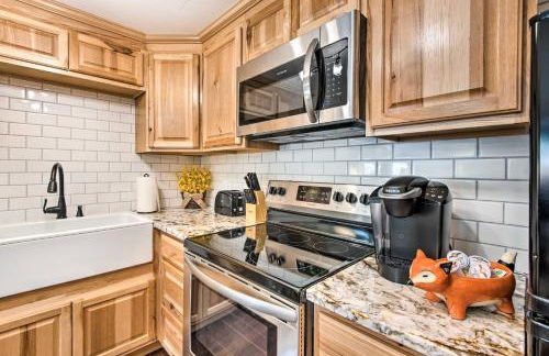 11 Mi to Denver Zoo Lakewood Studio with Fire Pit! - Foto 7