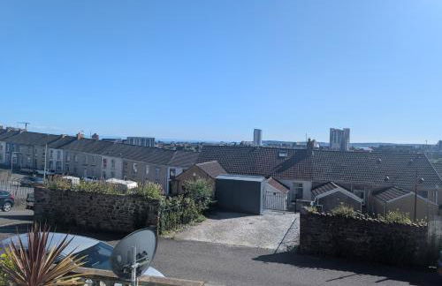 3BR Home Near Swansea City Centre - Foto 15