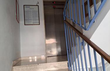 Apartment Holiday in Split, near the old town, three rooms, balcony, garage - Photo 45