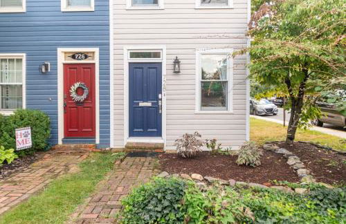 King Bed & Fenced Yard - Floyd's Freedom- Book Now! - Foto 5