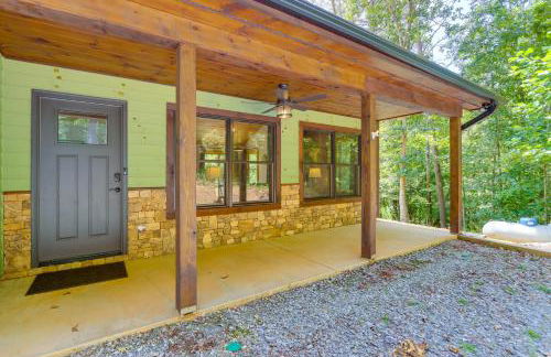 McCaysville Cabin Fire Pit, BBQ and More! - Foto 21