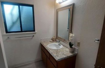 4-plex Apartment in Burien - Unit 1 - 7 min from Sea Tac Airport - 15 min from Downtown Seattle - Foto 4