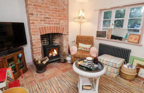 The Hare and Bumblebee Cottage - Foto 9