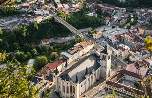 L azur Jurassien séjour chaleureux dans le Jura - Foto 17