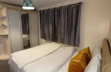Cozy Two Bedroom in Welling - Photo 7