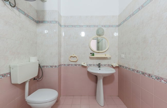 The Promenade Seaview - Photo 38