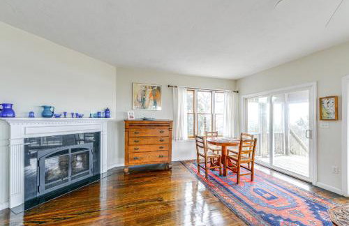 Marshfield Home with 4 Decks and Private Beach Access! - Foto 4