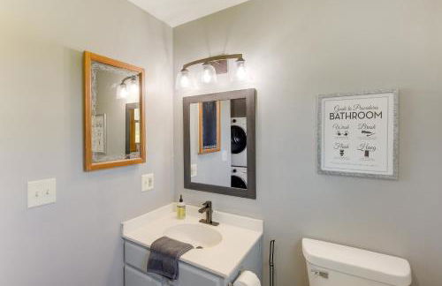 Lakefront Winneconne Home with Private Dock! - Foto 15