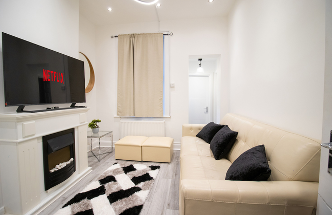 London Apt - Sleeps 4 - Parking - Wifi - Foto 11