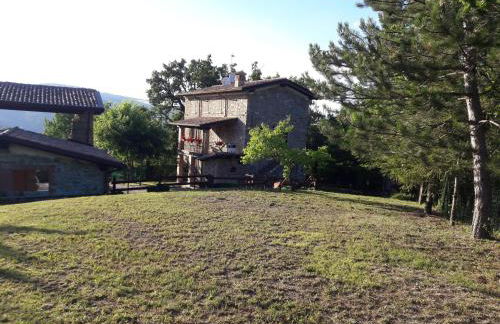 A fine 2 bedroom stone house in Emila - Photo 67