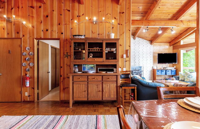 Goss Lake Getaway by Avantstay Lakefront Escape - Photo 10