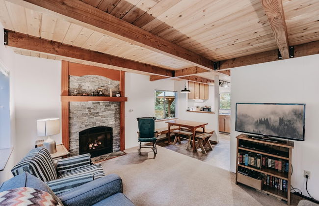 67MF- Hot Tub - Pets Ok - BBQ - Sleeps 5 - Foto 10