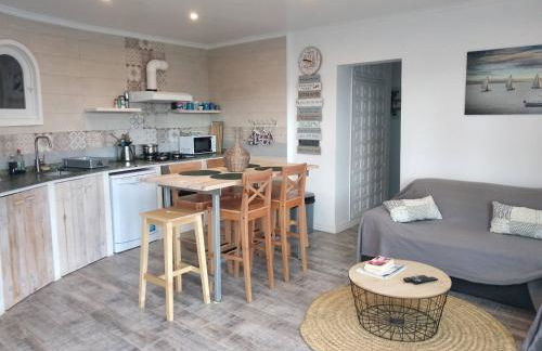 villa Grace,10p,seaview,pool - Photo 25